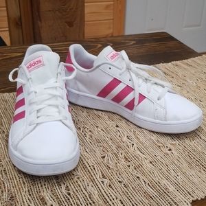 Youth Glitter Pink /white Converse shoes